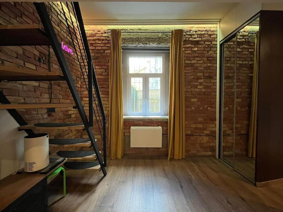 Apartman V Srdci Bratislavy Bratislava Luaran gambar